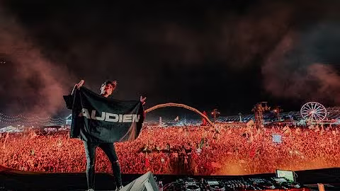Audien in concert